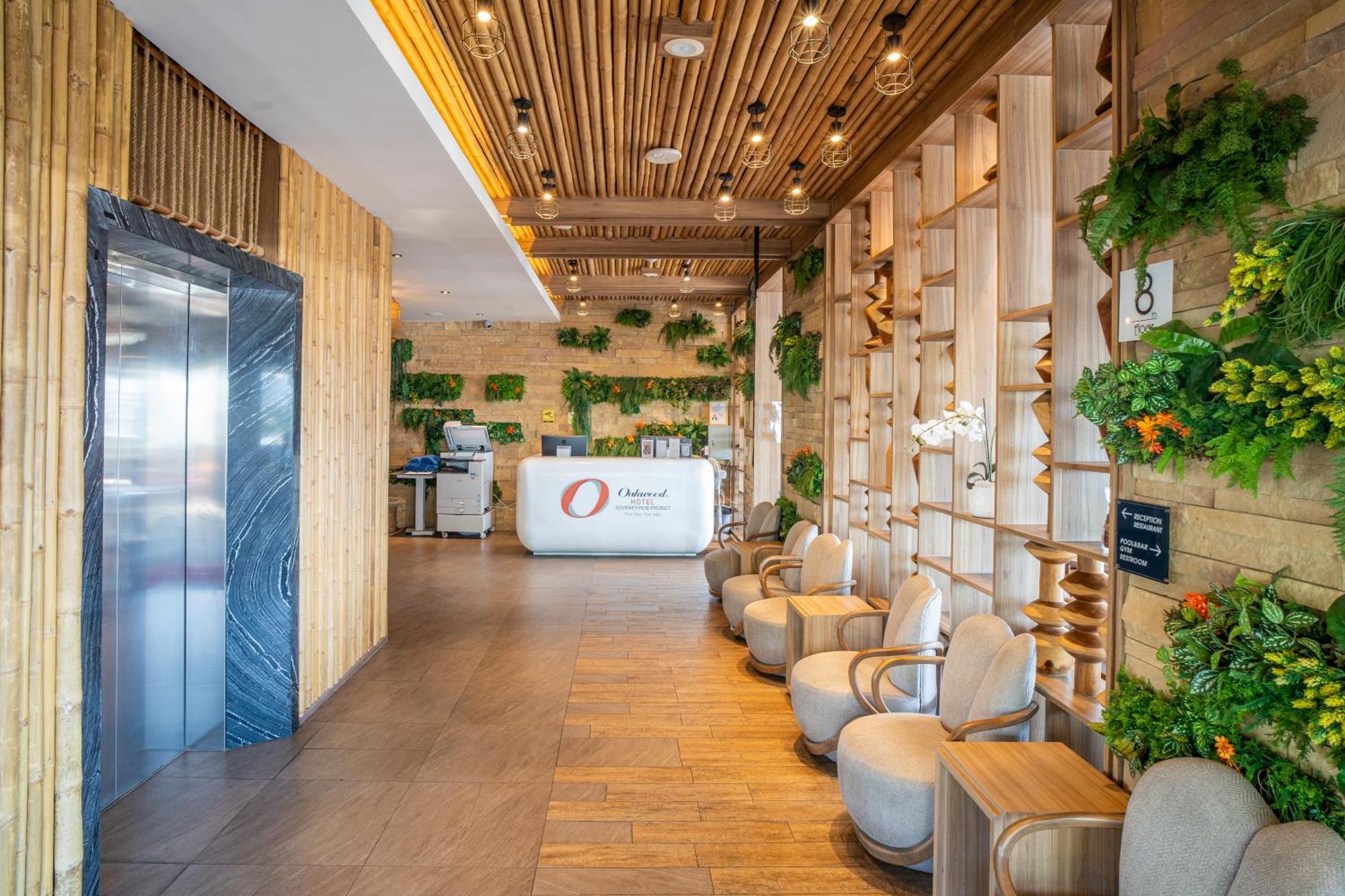 Journeyhub Phuket Patong Hotel Exterior photo